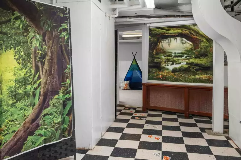 "My family and friends had a delightful time together - I can't recommend it highly enough!" - Heather