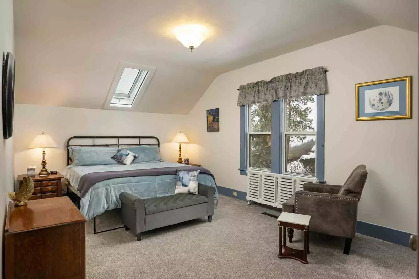 "Loved the views of the snowy city and river. Would love to come again for a longer stay." - Kara