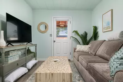 "Great cozy spot, just what we needed."  -JP