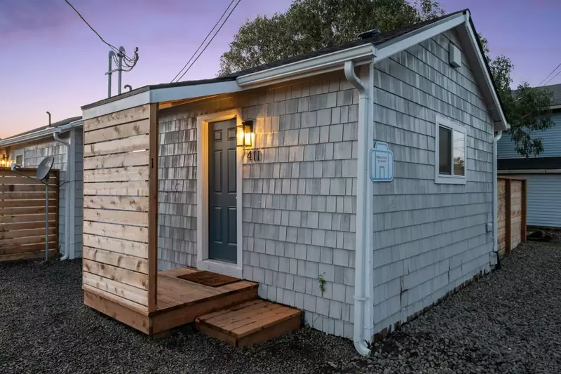 We enjoyed our time in this cute and comfortable place.  -Joyce