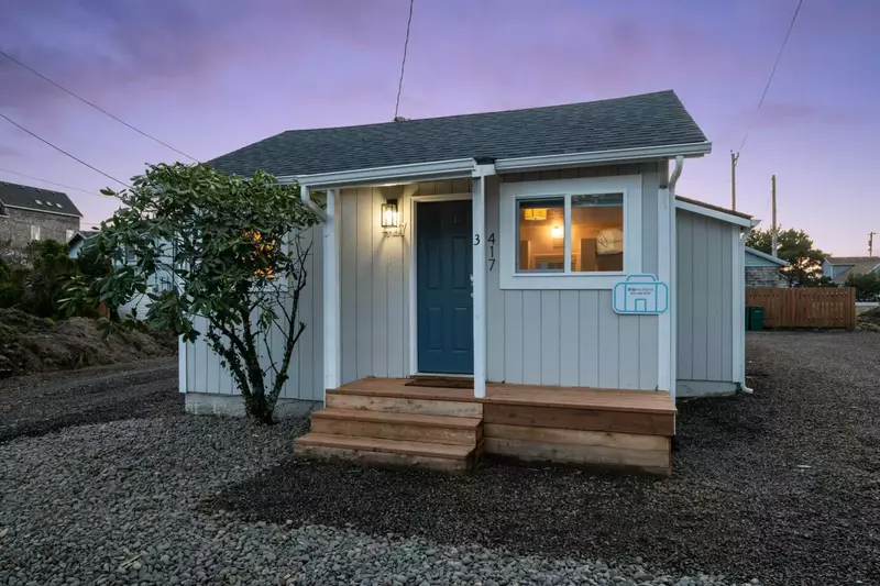 "Really enjoyed this beautiful new place to stay!" - Torri