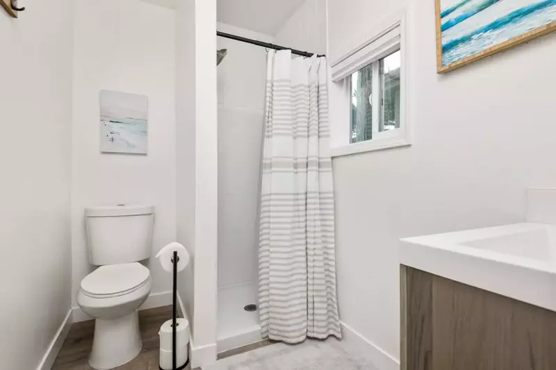 "I would absolutely recommended and book again." - Elizabeth