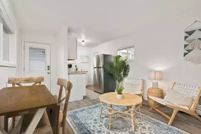 Coral Cottage Unit 4