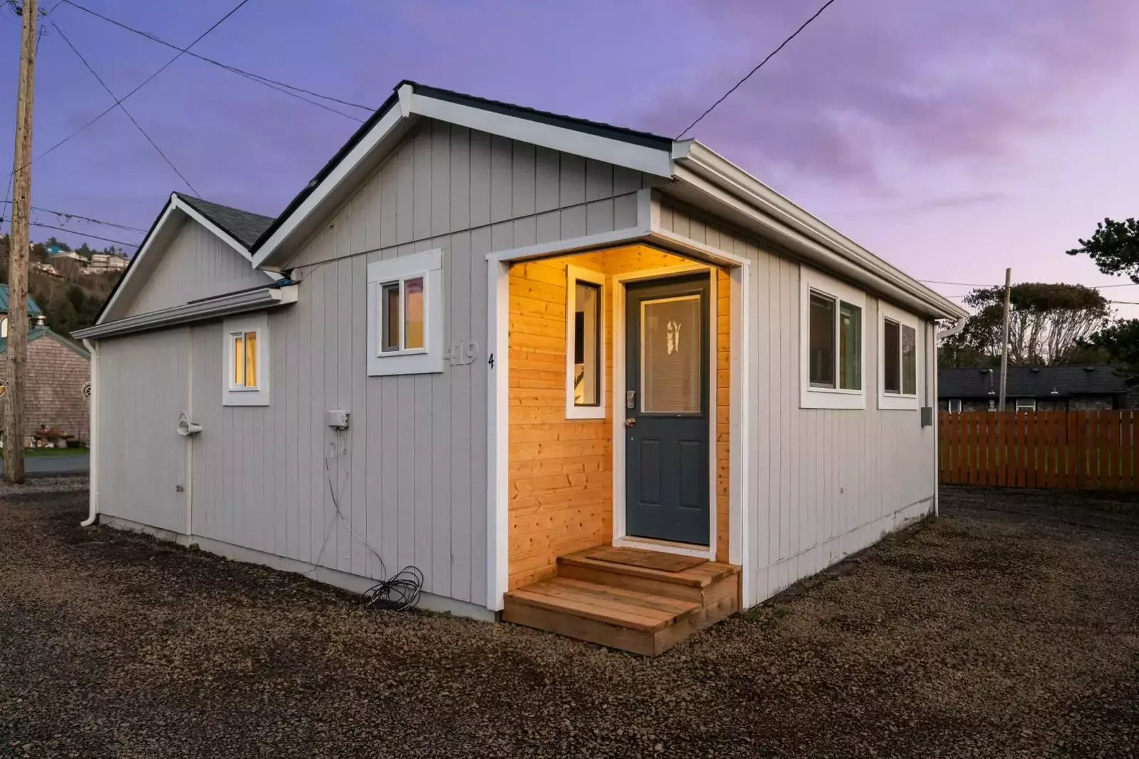 "Very comfortable at home feeling. They were very responsive. Easy check in" - Terrell