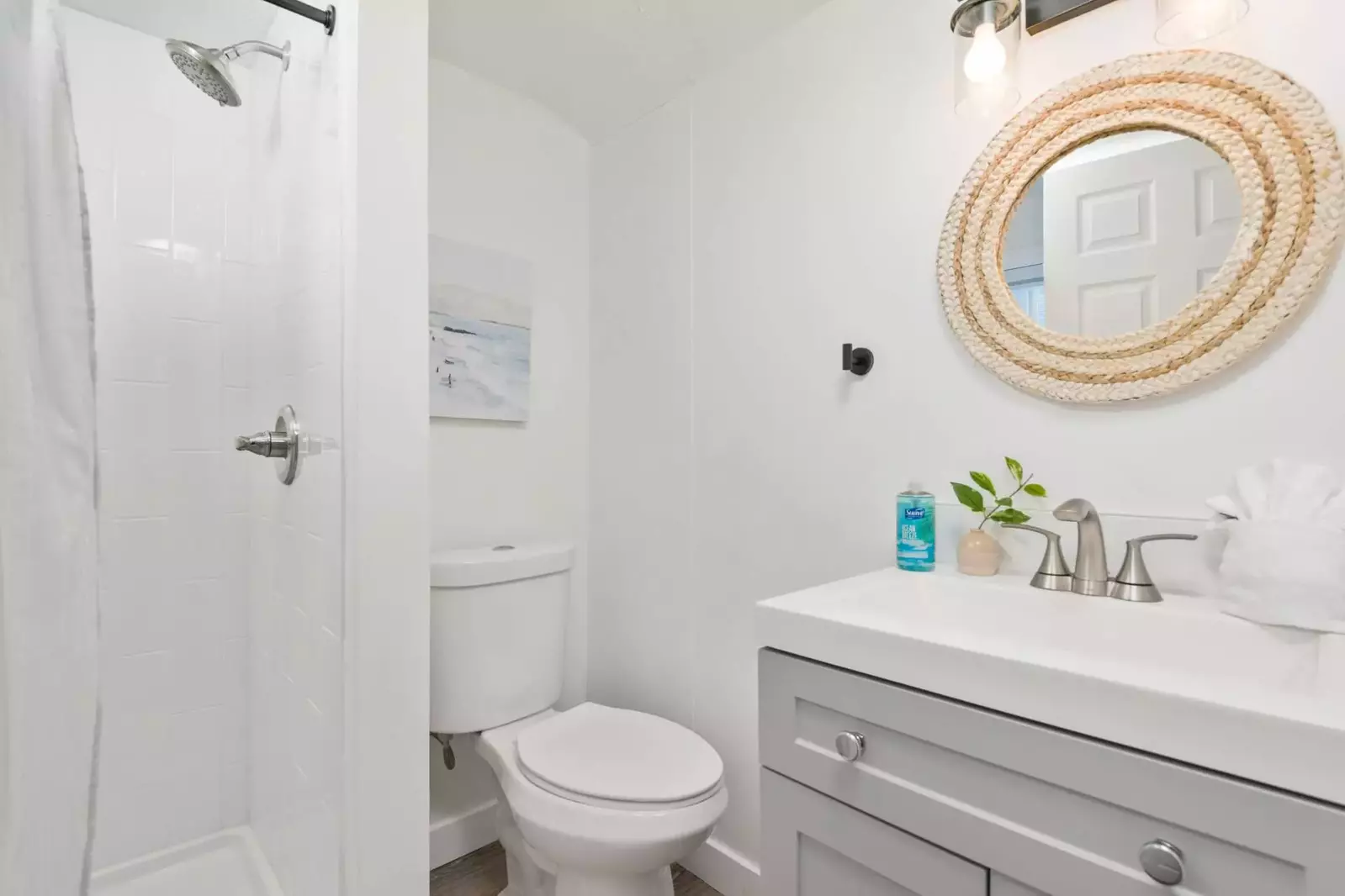 "The space was modern, spotless, and very quiet." - Samantha