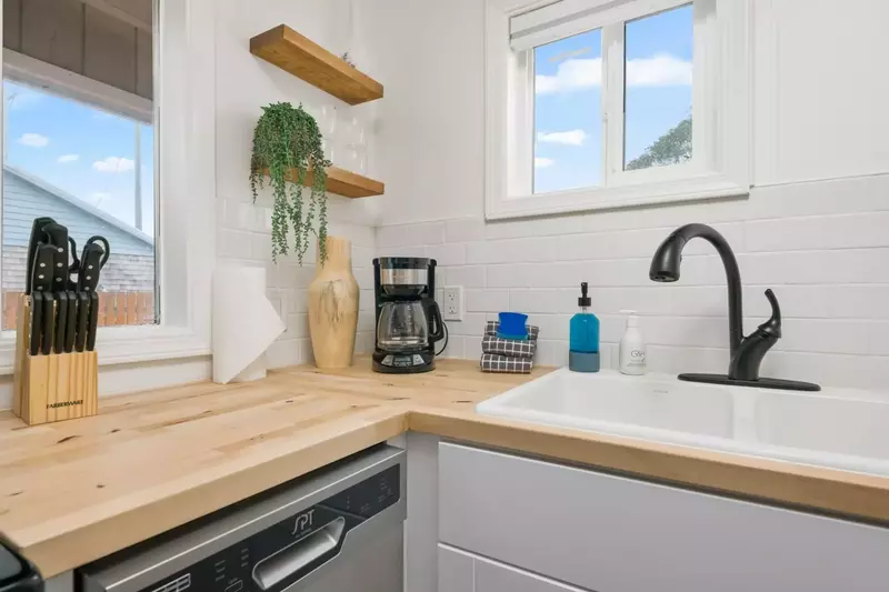 "If you’re looking for an intimate & peaceful stay this is the place for you!" - Crystal