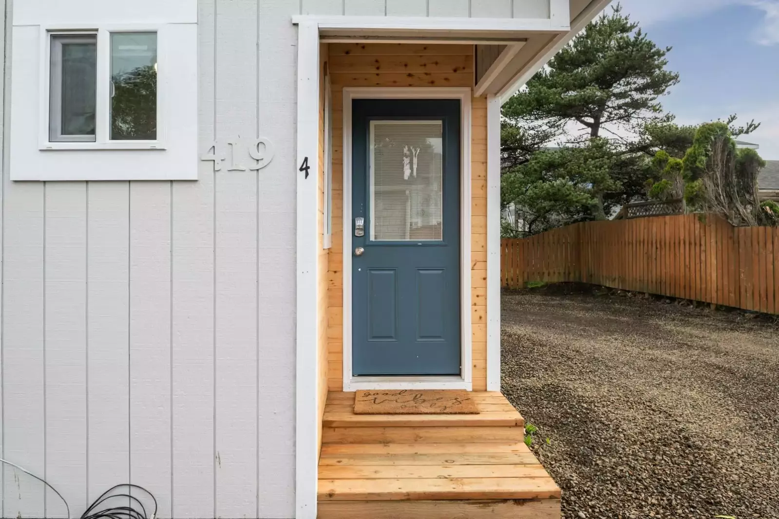 Rockaway Beach is south of Cannon Beach and north of Tillamook. Use this rental as a base camp to explore the Oregon Coast.