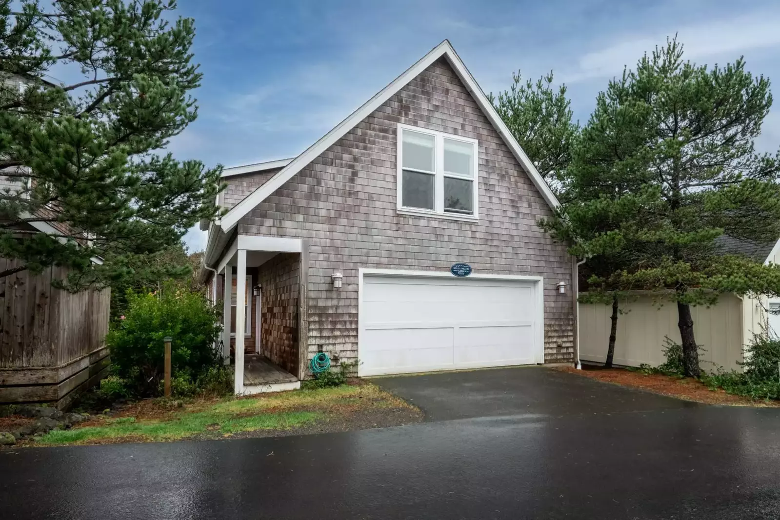 Great location and great house. We had a wonderful family vacation!  -Nicole