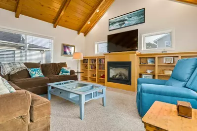 "The house was very nice, close to the beach and plenty of room." - Tom Z.