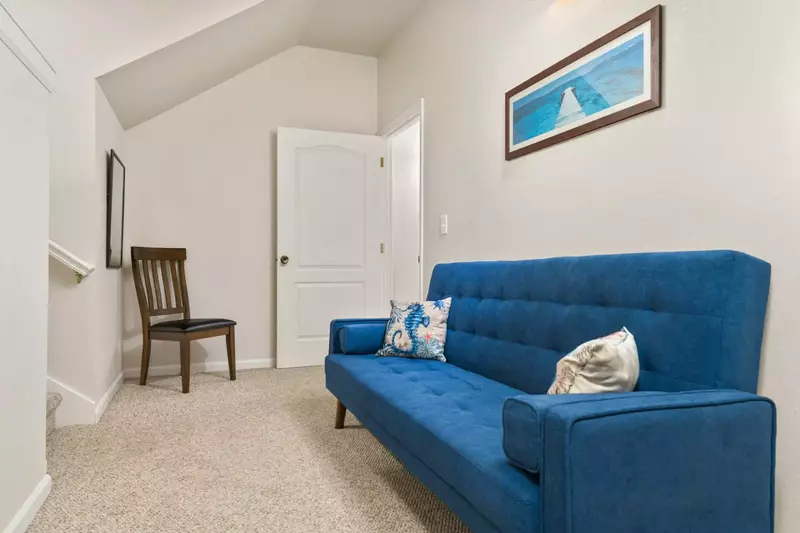 "We had a great stay at this house.  Well-equipped kitchen, plenty of room, and the deck is a great feature!" - Steph