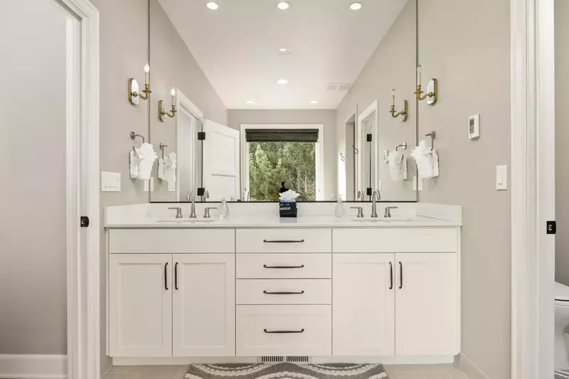 There were plenty of bathrooms for everyone.  -Colleen M.