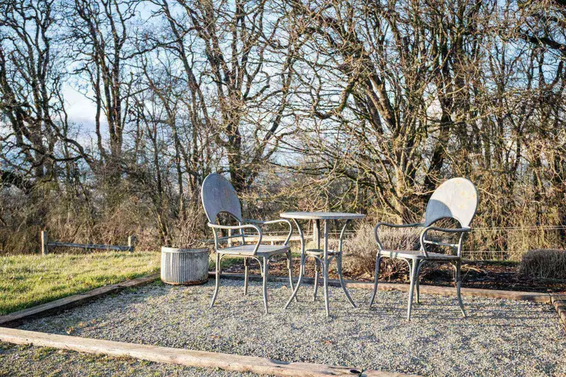 "You are secluded so it is peaceful, but so close to so many small towns and thousands of wineries." - Patti