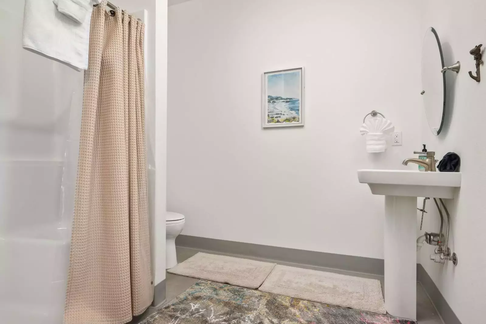 "I would stay here many times over. Thank you for a lovely stay!" - Joy