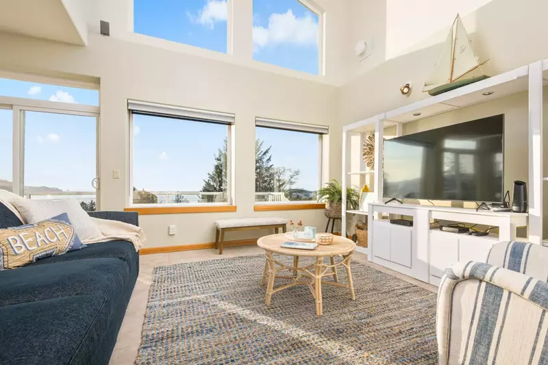 We loved the living room and all the natural light and high ceilings.  -Nick I.