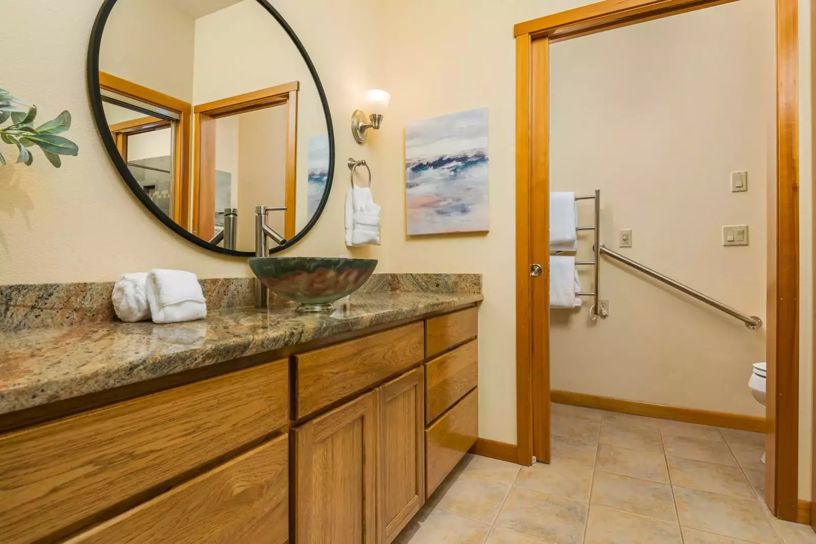 "House was clean and has an amazing view. Neighborhood is quiet. Hated to leave." - Maureen