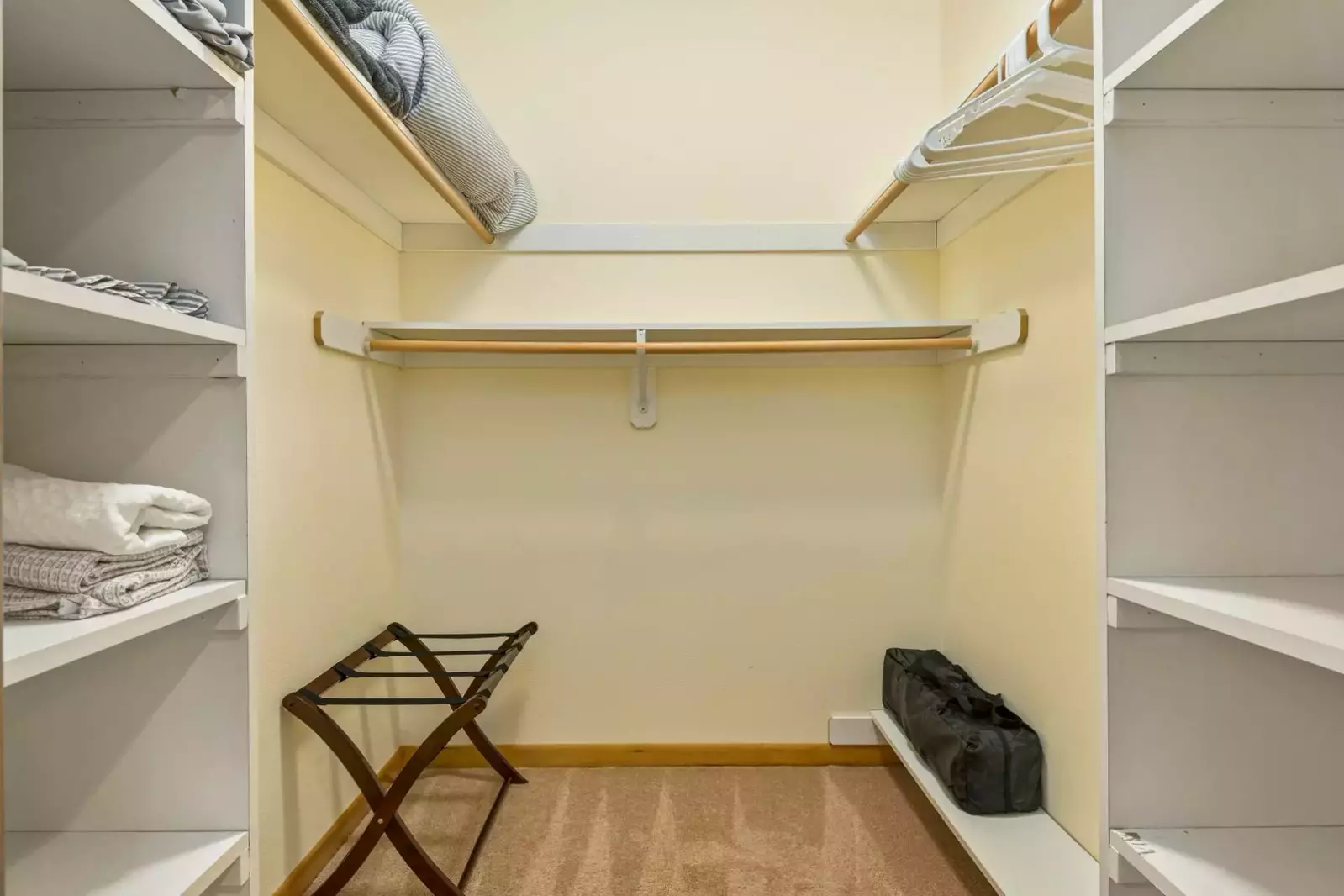 With ample closet space you can bring as many outfits as you need. Bring a crabbing jumpsuit and evening gown! You'll have room for more!