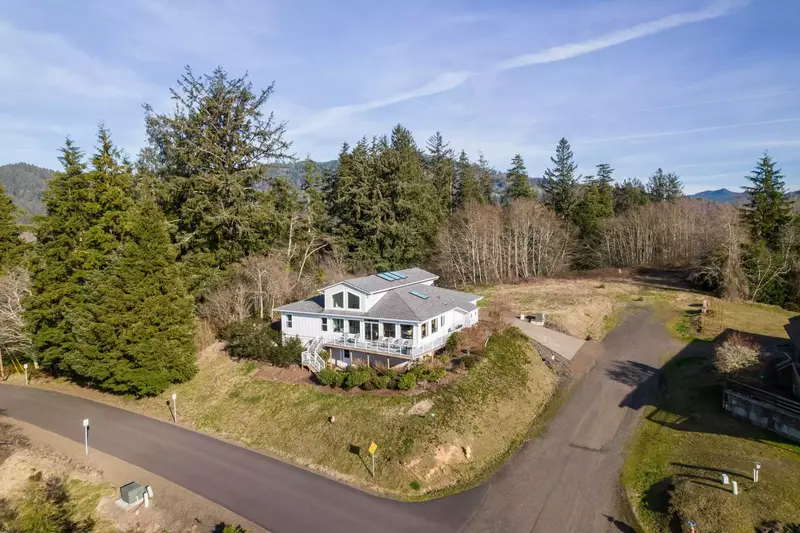 This quiet location is perfect for a peaceful and relaxing escape.