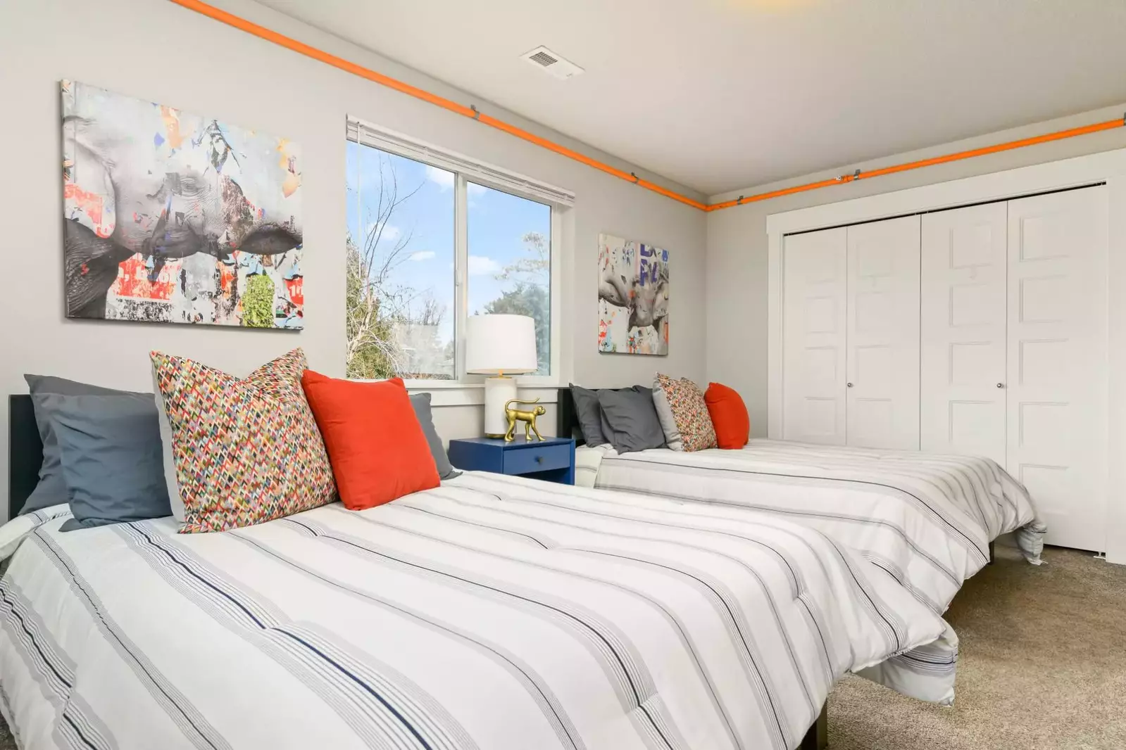 Place was nice and comfortable. Just as advertised.  -Jerry