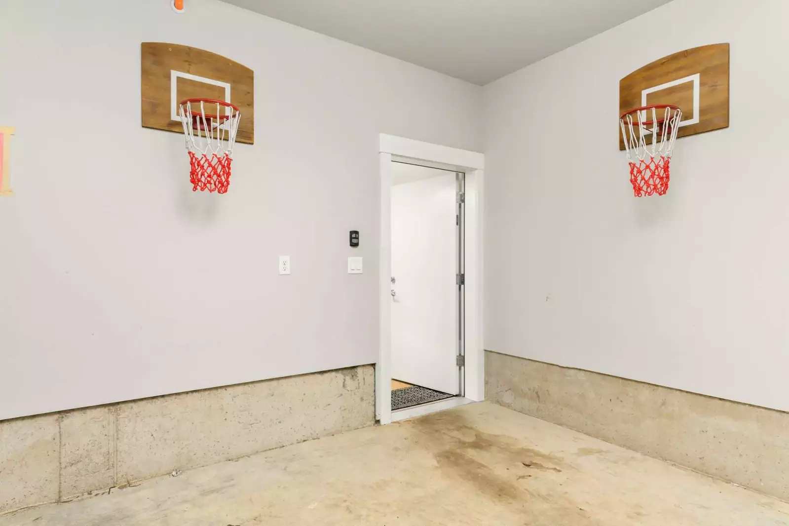 We hope we get to host you at this delightful property. Please reach out to us with any questions. We are happy to answer!