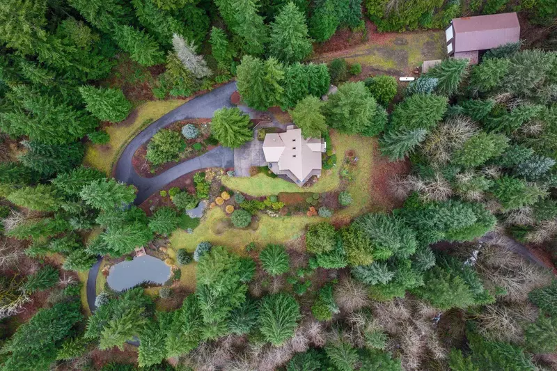 "The place was a great size and on a peaceful lot." - Ryan T.