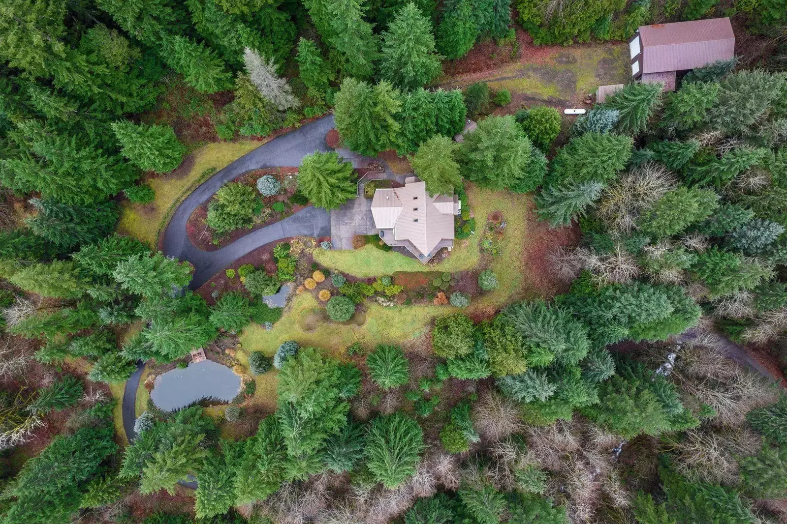 "The place was a great size and on a peaceful lot." - Ryan T.