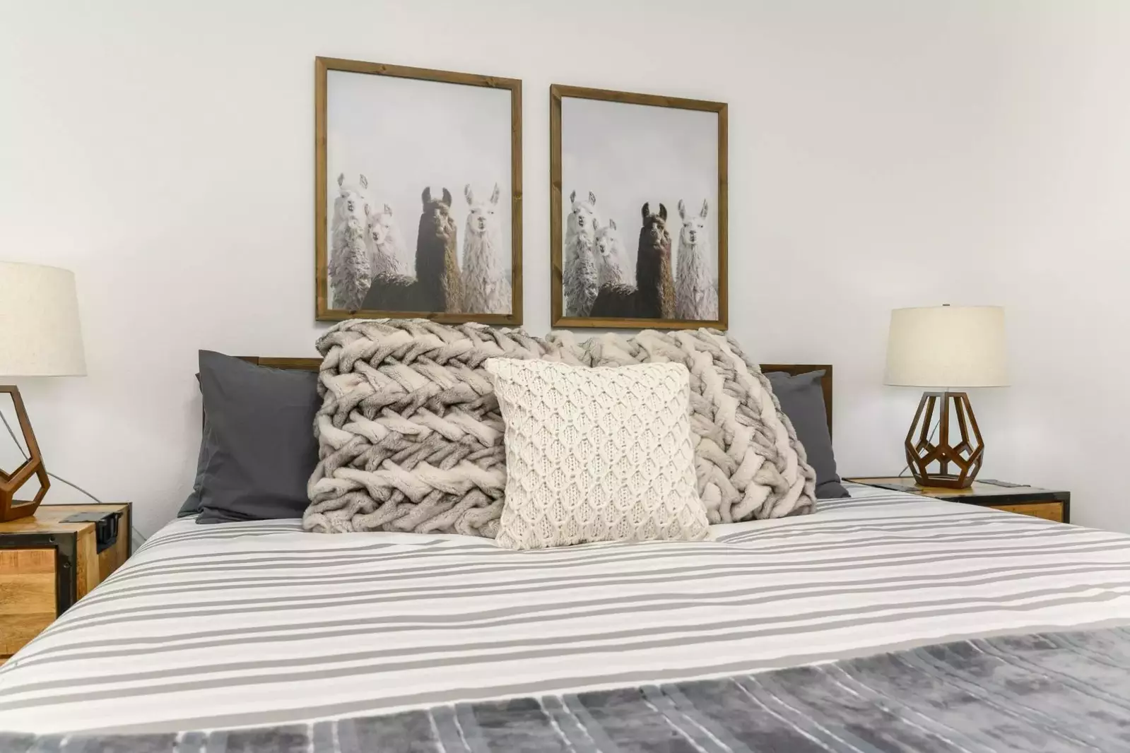 "The beds are comfortable. All the games available were perfect entertainment for our group" - Diane