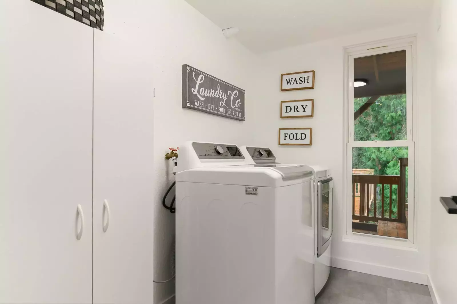 This rental has an up to date washing machine and dryer for guest use.