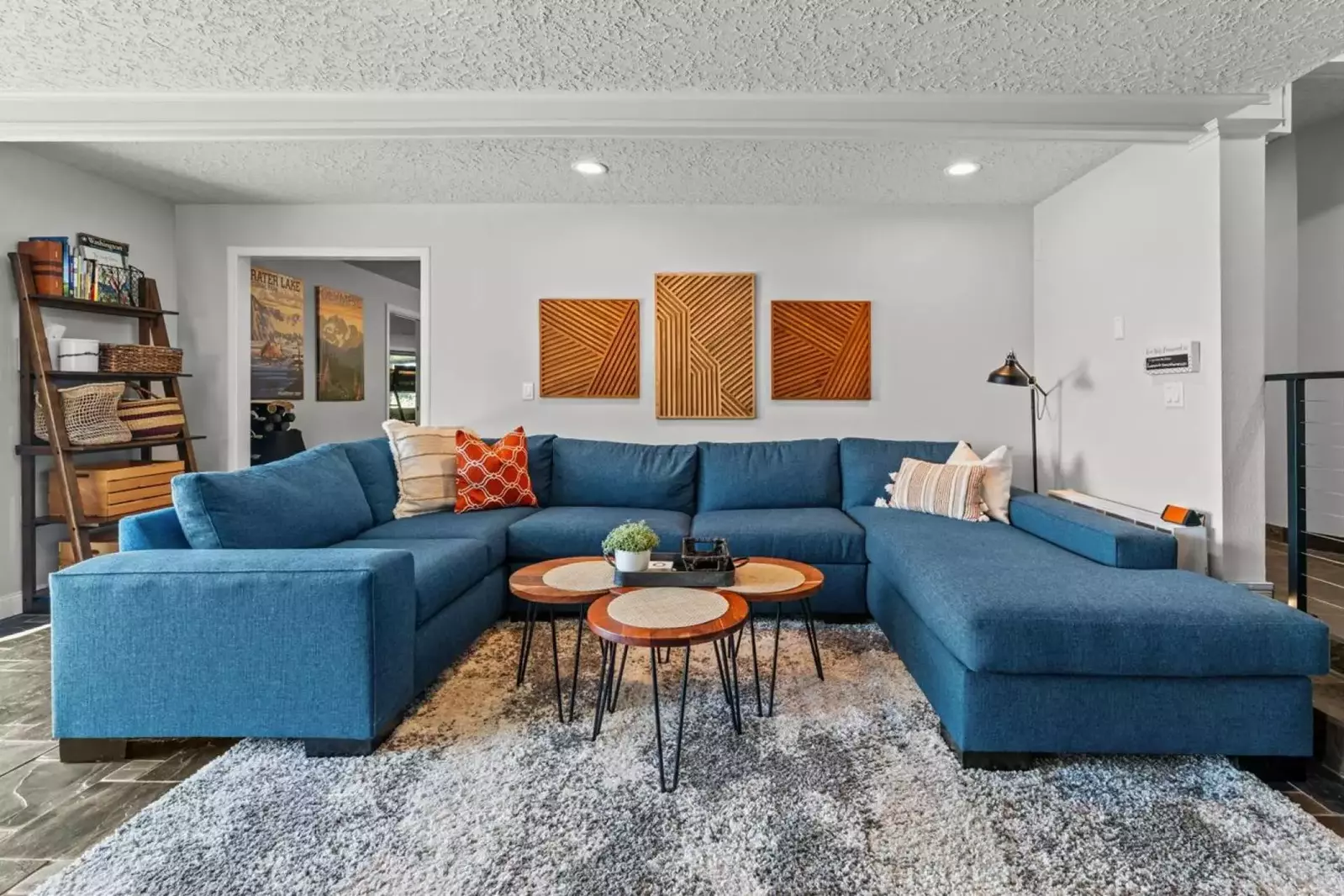 "Our 2nd time staying here and we would stay again. The host was very attentive, but kept a respectful distance. We loved staying in your home"-Sharon