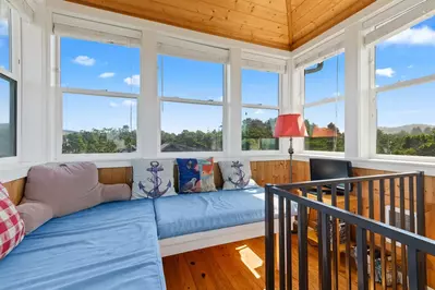 "We LOVED the reading nook up the spiral staircase in the cupola." - Jim M.