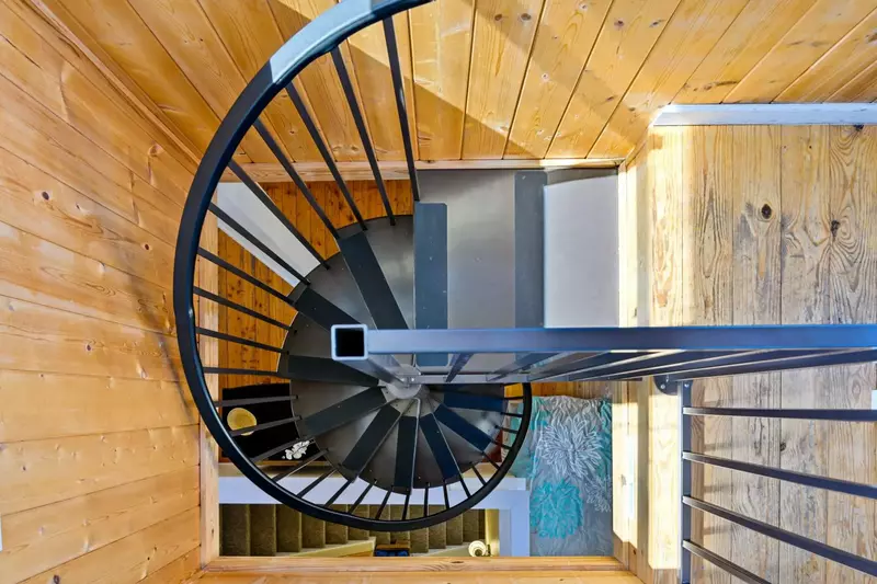 "We had an amazing time at Luna Bella! The location and proximity to the beach cannot be beat. Close enough to larger cities to go for day trips"-Kyle