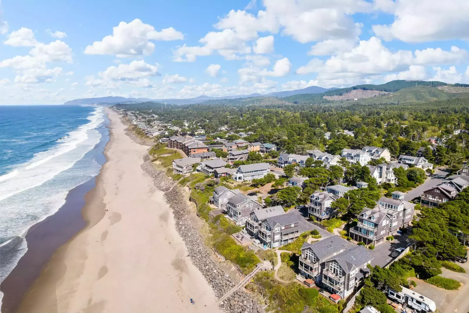 "Very close to the beach with great views from the balcony." - Erik F.