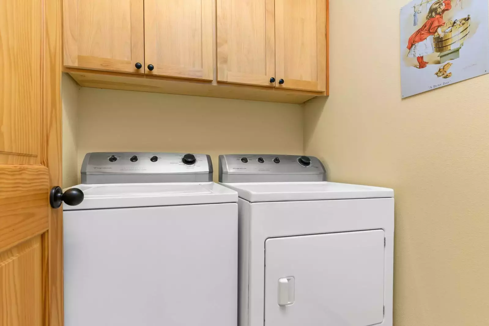 This rental has an up to date washing machine and dryer for guest use.