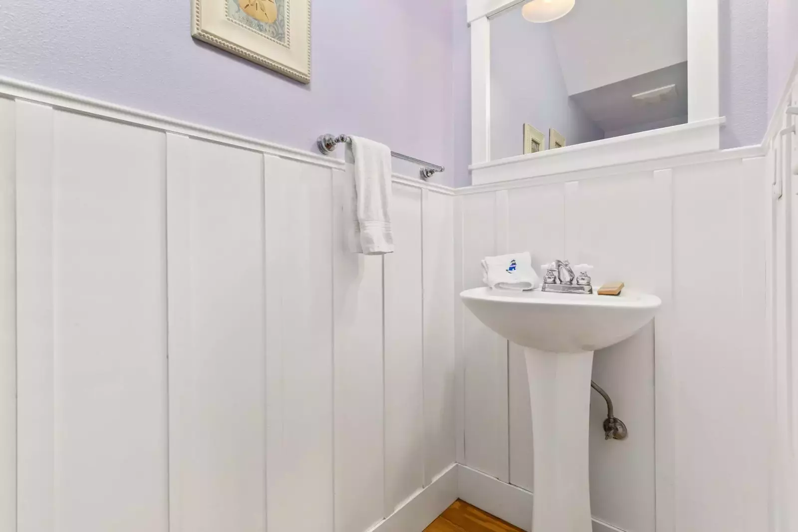 "House was great. Perfect for our friends weekend. Loved the hot tub!" - Melissa