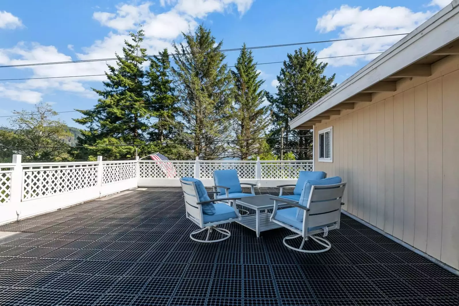 Relax on the deck enjoying the beauty of the Tillamook Bay and the Oregon Coast.