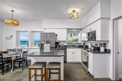 Cook delicious meals for breakfast, lunch, and dinner in this fully equipped kitchen. We suggest grabbing some seafood from a local market.