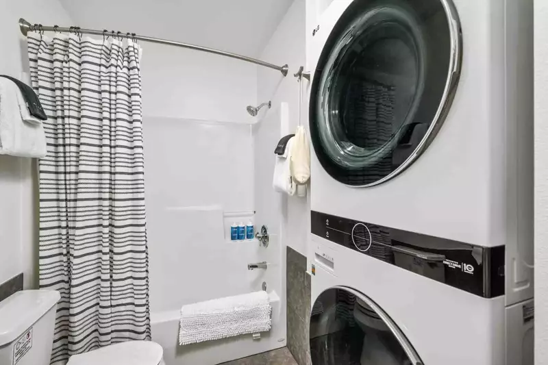 This rental has an up to date washing machine and dryer for guest use.