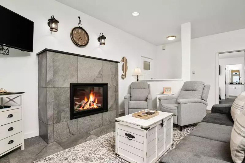 Absolutely magical!!! So cozy and inviting! -Kelsey