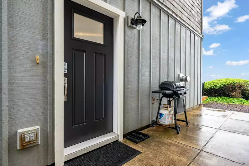 Grill up some seafood on the bbq. Collect fish and shellfish from a local market or have a fun outing catching dinner!