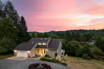 My family and I enjoyed our stay. Would definitely come again :)  -Eden