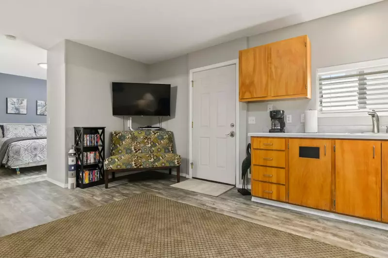 "This place is perfect for large group. Plenty of space and so much to do. All the kids loved the theater area. This place was awesome!!!" - Sean