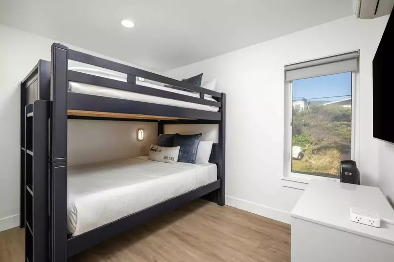 Another bunk room for even more guests.