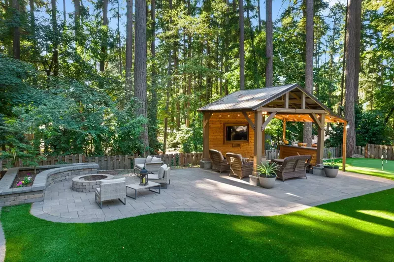 The fire-pit is a favorite year round. Please do note that quiet times are strictly enforced so to as not bother the neighbors.