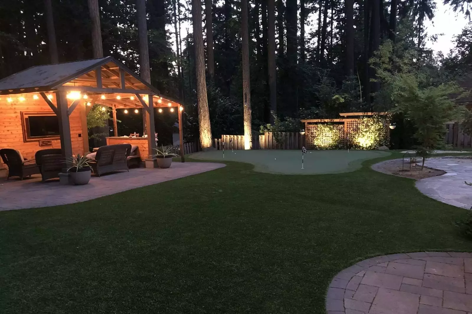 "The house and setting were both incredibly lovely, convenient and exactly what we needed." - Becca