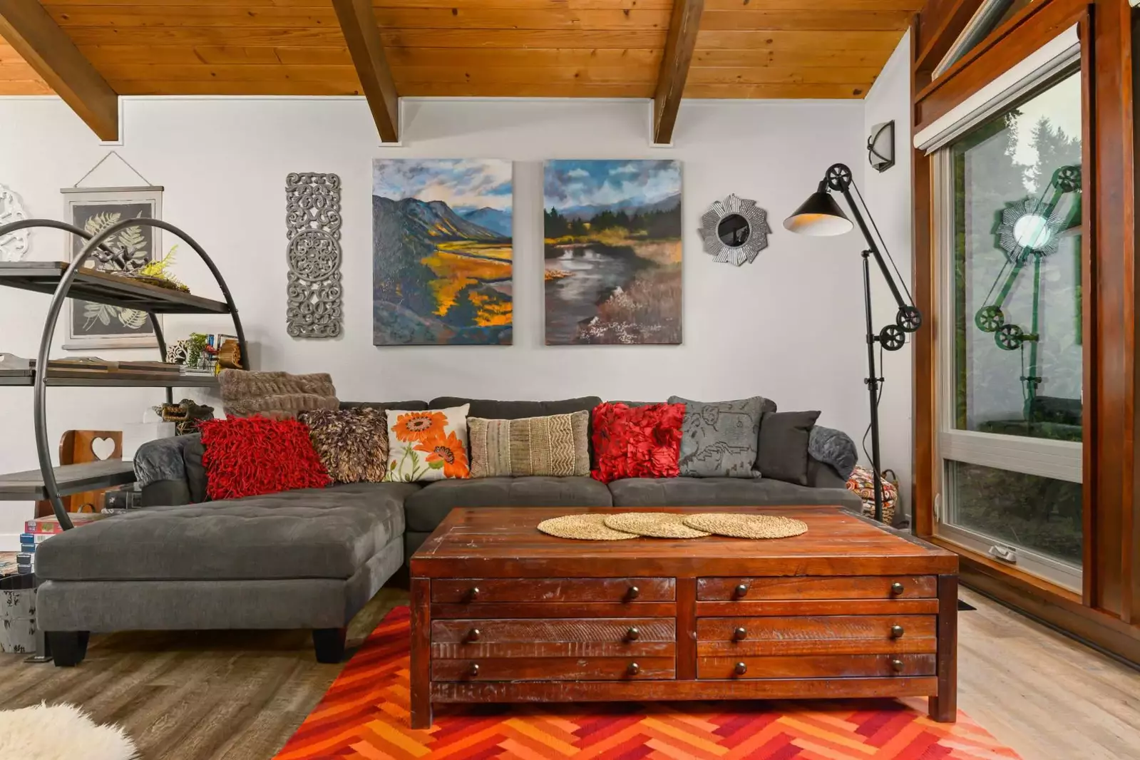 "Great place to stay. It was clean, safe, and comfortable."-Ella