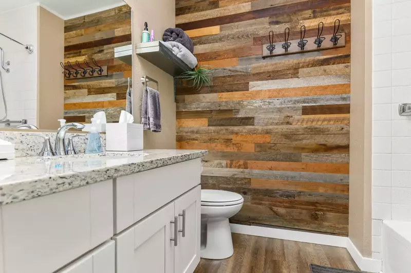 "Lots of space, very thoughtful re amenities" - Clifford