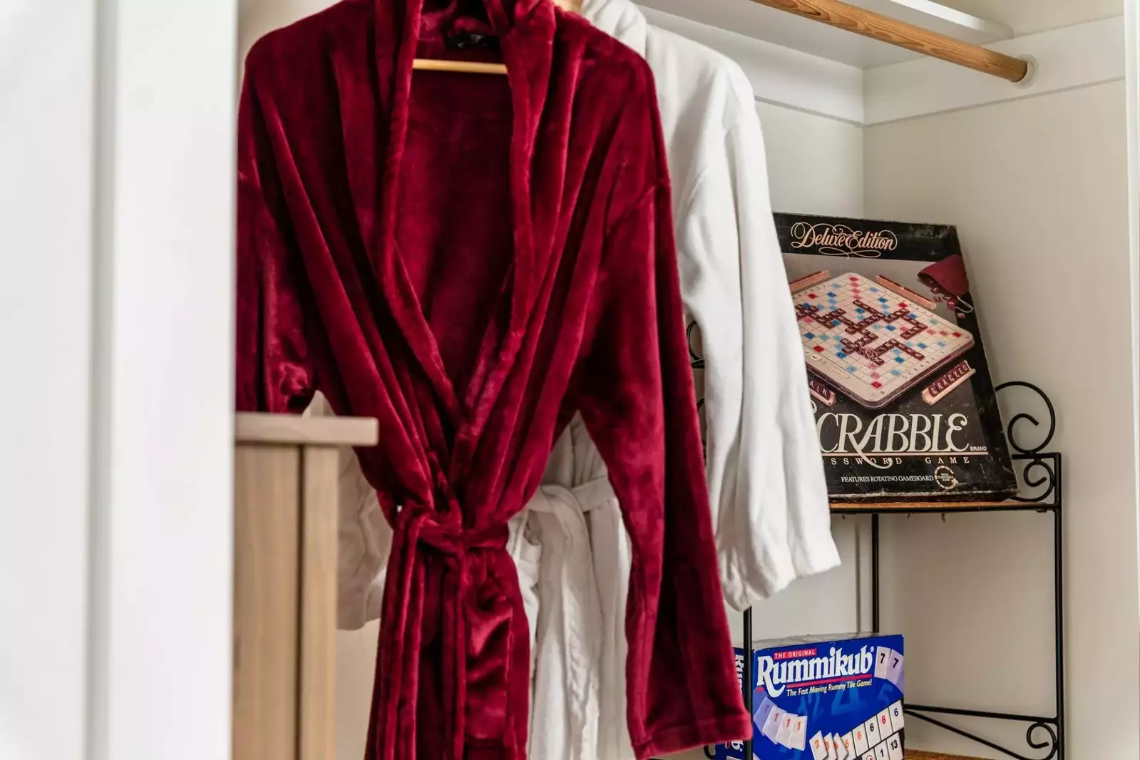 "Had a great stay here visiting my son at Reed College. It was super clean, convenient and cozy!" - Heather