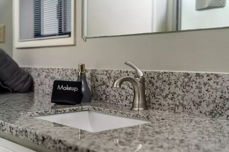 Beaverton is in between The Coast, The Gorge, The Willamette Valley, and Mount Hood. Use Cooper Haven as a base camp for an Oregon adventure!