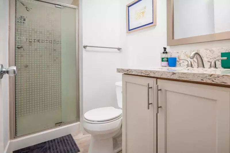 "Super roomy, quiet neighborhood. Exactly as advertised-worked great for us." - Robyn