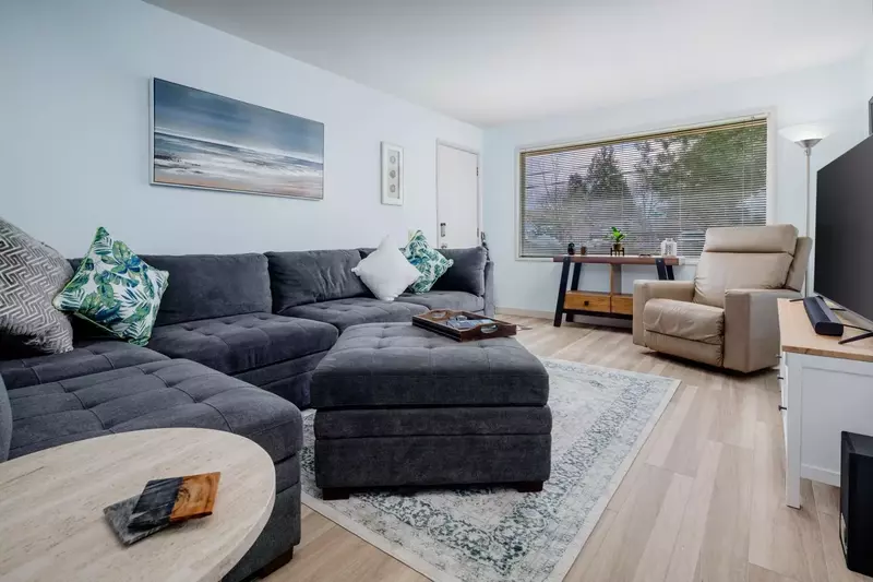 Welcome to Walnut Bungalow West! Please enjoy this charming rental in the heart of Hillsboro.