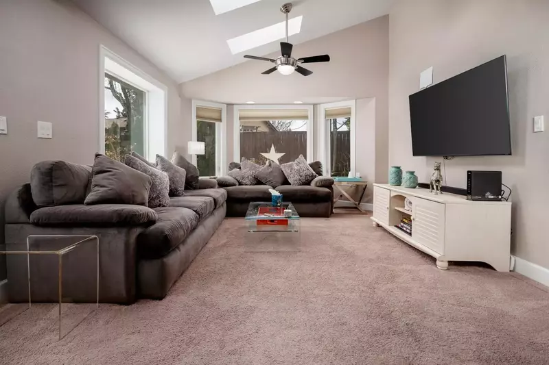 Great location, home very clean, spacious and enjoyed our stay!  -Roger